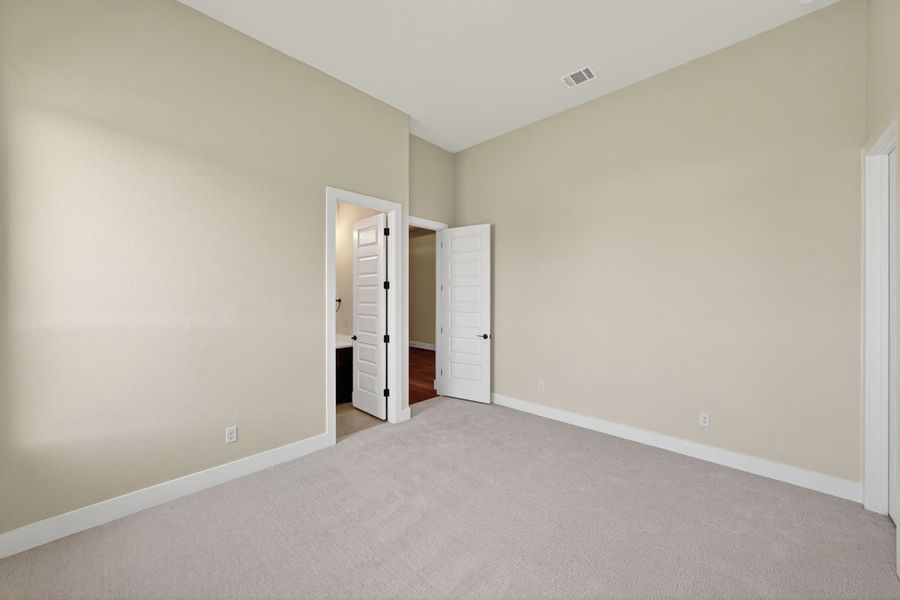 Spacious, unfurnished interior of a new home in Feathergrass, Georgetown (Image 28).