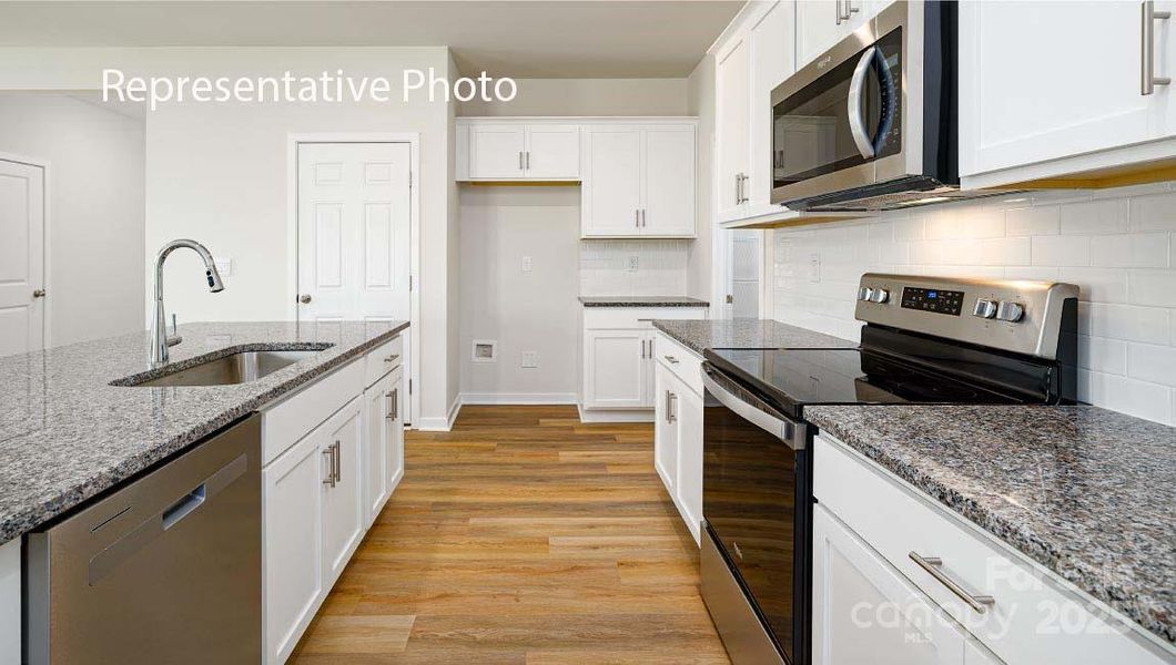 Furnished interior view inside a new home in Stanton, Richburg (Image 4).