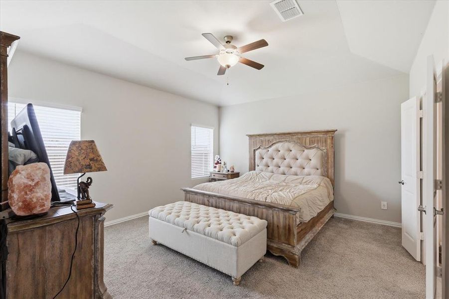 Furnished interior view inside a new home in Stonehaven, Seagoville (Image 14).