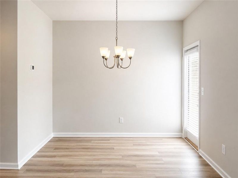 Spacious, unfurnished interior of a new home in Sandtown Falls, South Fulton (Image 6).