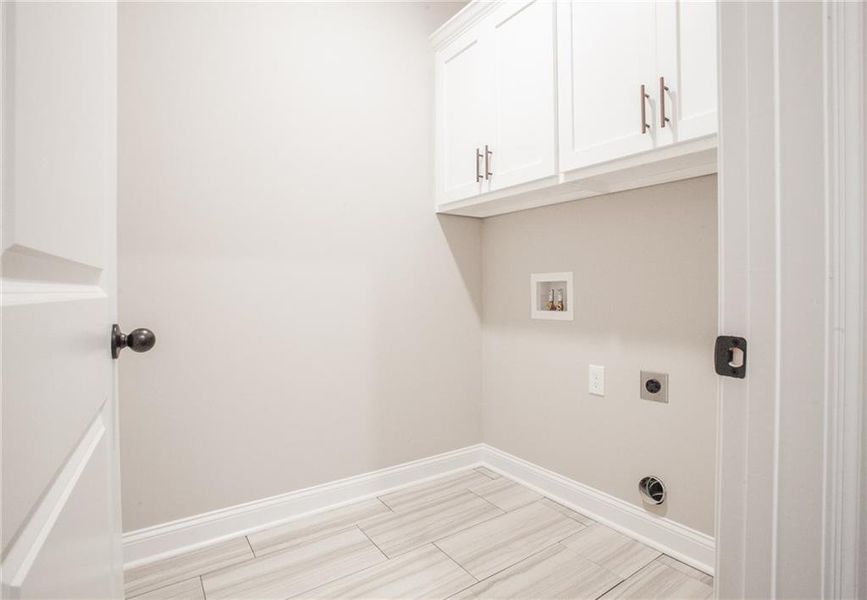 Spacious, unfurnished interior of a new home in , Villa Rica (Image 18).