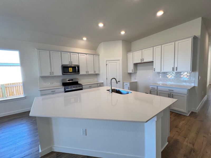 Furnished interior view inside a new home in Rosenbusch Ranch, Leander (Image 5). Furnished interior view inside a new home in Rosenbusch Ranch, Leander (Image 5).