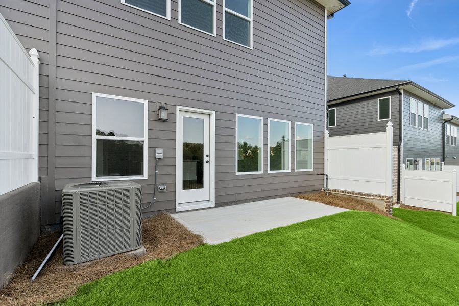 Exterior details and patio area of a home in Grandview Terrace, Canton (Image 3).