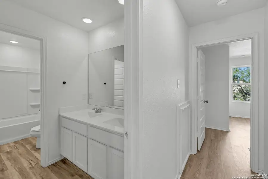 Furnished interior view inside a new home in Blue Ridge Ranch, San Antonio (Image 10).