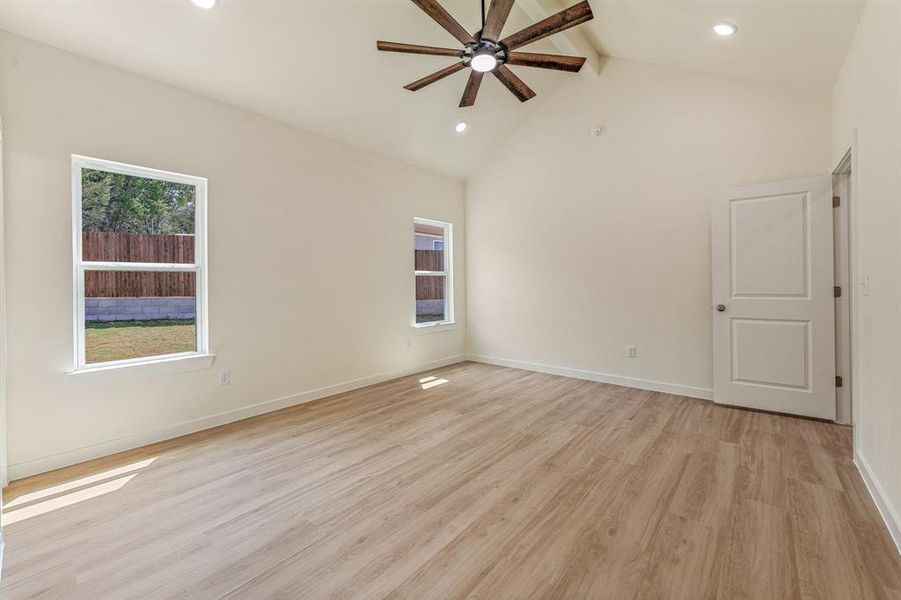 Spacious, unfurnished interior of a new home in , Granbury (Image 12). Spacious, unfurnished interior of a new home in , Granbury (Image 12).
