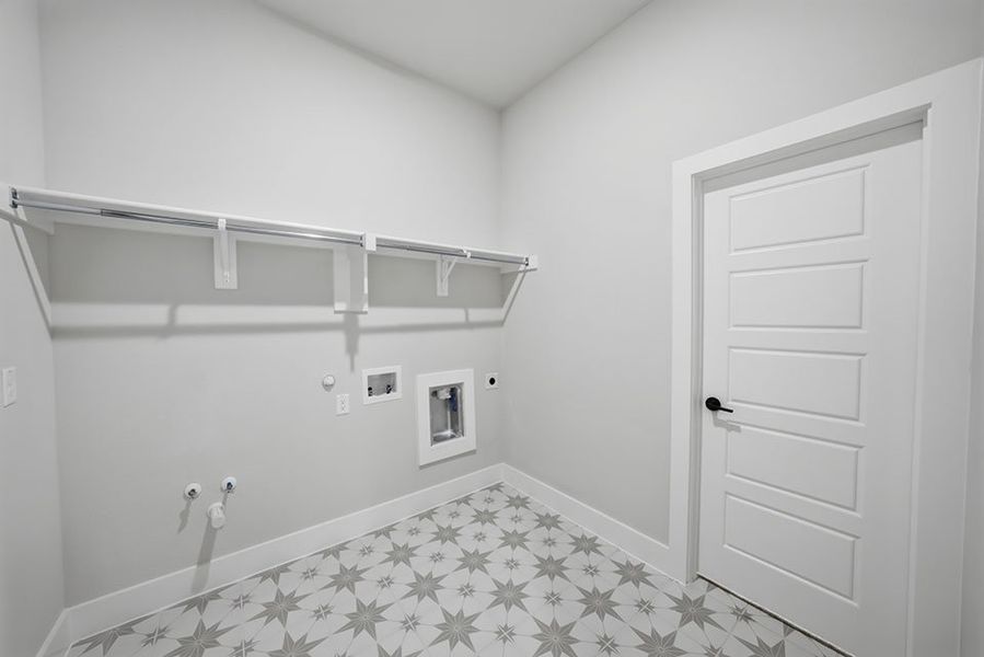 Spacious, unfurnished interior of a new home in Inspiration - Paradise Village, St. Paul (Image 33). Spacious, unfurnished interior of a new home in Inspiration - Paradise Village, St. Paul (Image 33).