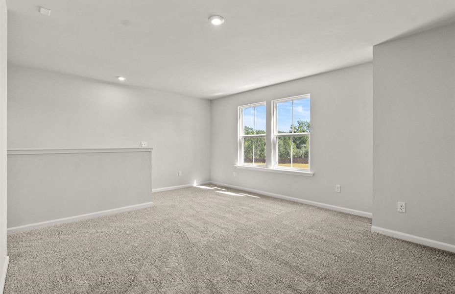 Spacious, unfurnished interior of a new home in Crestview, Spartanburg (Image 11). Spacious, unfurnished interior of a new home in Crestview, Spartanburg (Image 11).