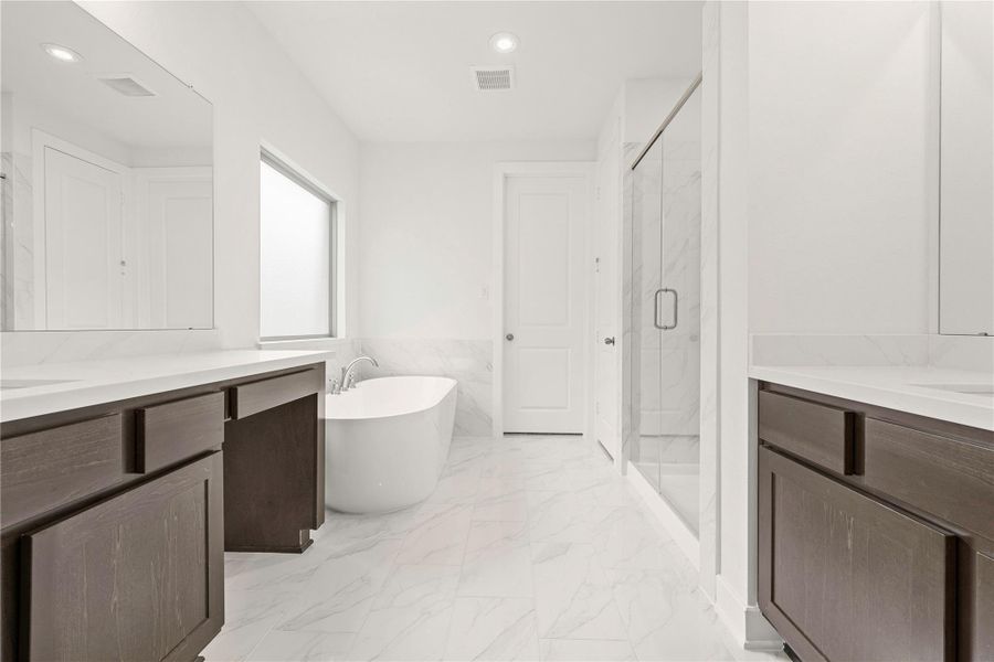 Furnished interior view inside a new home in Kresston, Montgomery (Image 10).