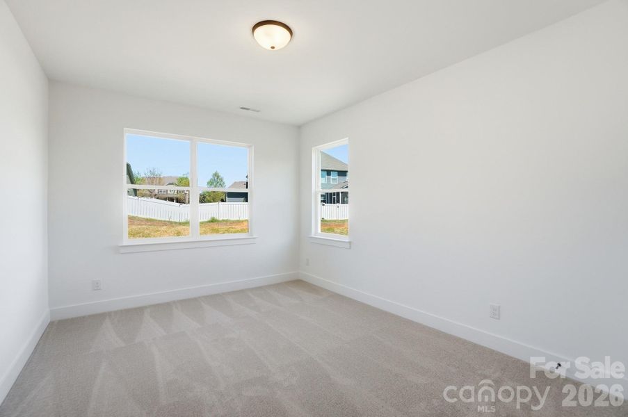 Spacious, unfurnished interior of a new home in Robinson Oaks, Gastonia (Image 34).