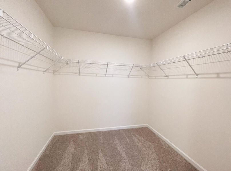 Image 28 of a home in Bellevue Townhomes.