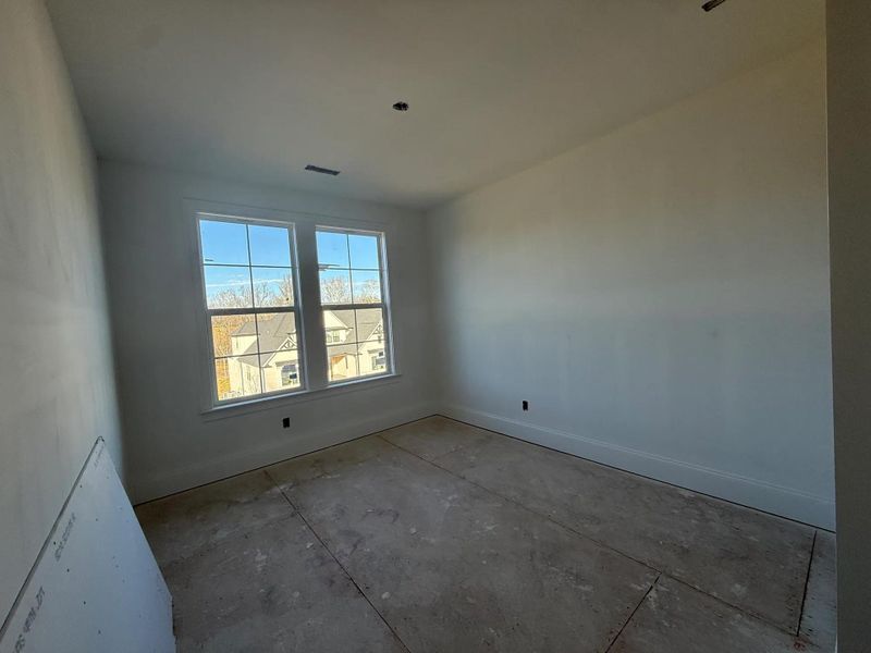 The Waylon A Bedroom 3