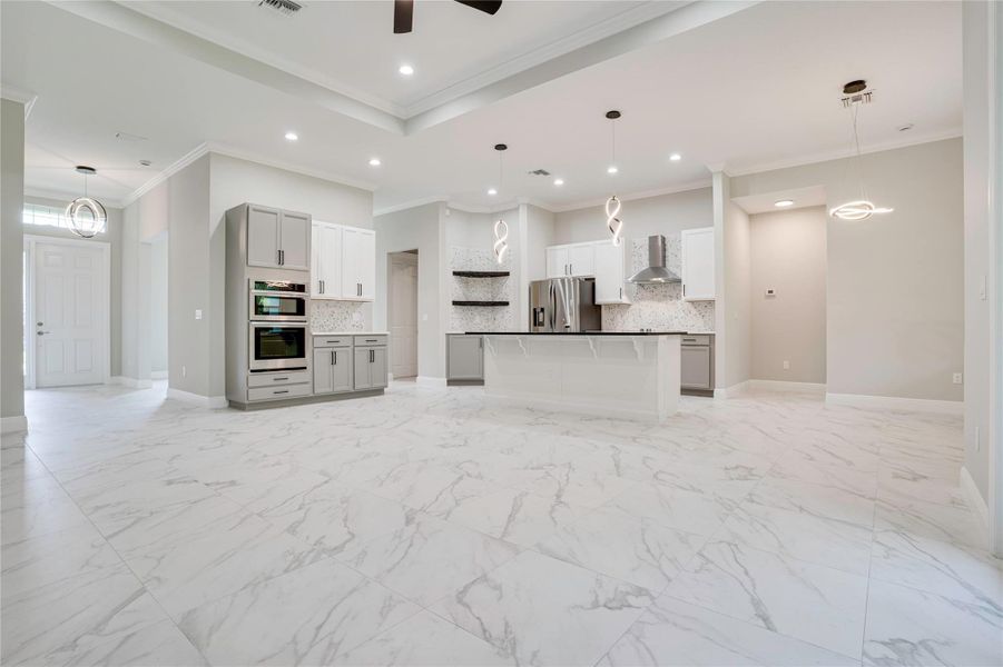 Image 12 of a home in . Image 12 of a home in .