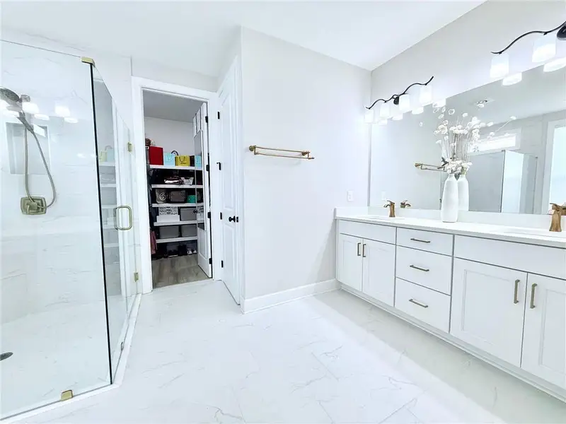 Furnished interior view inside a new home in , Hoschton (Image 11).