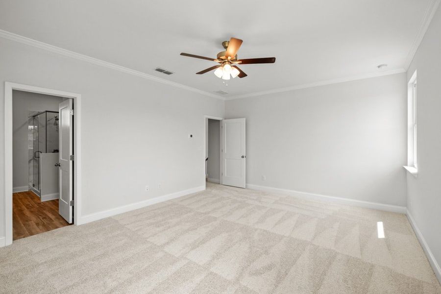 Representative unfurnished interior of a home built from the Atkinson by UnionMain Homes in Austin Springs, Bethlehem (Image 28).