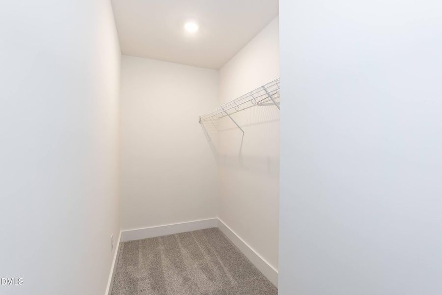 Spacious, unfurnished interior of a new home in Jackson Ridge, Pikeville (Image 24).