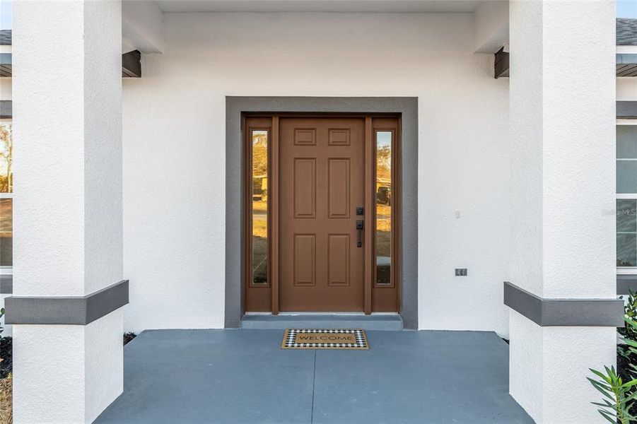 Exterior details and patio area of a home in , Ocala (Image 33).