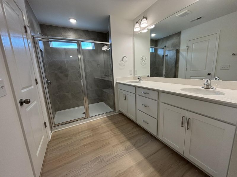 Furnished interior view inside a new home in CraigStone, Woodruff (Image 8).