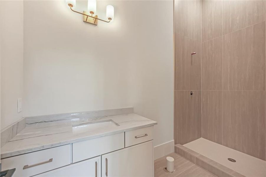 Image 52 of a home in .