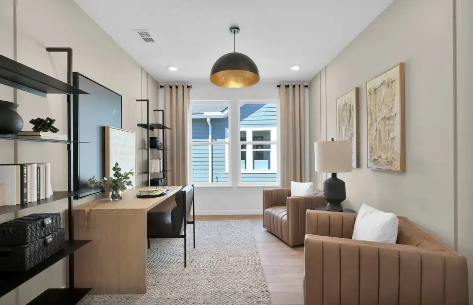 Furnished interior view inside a new home in Del Webb Saint Johns, St. Johns (Image 7).