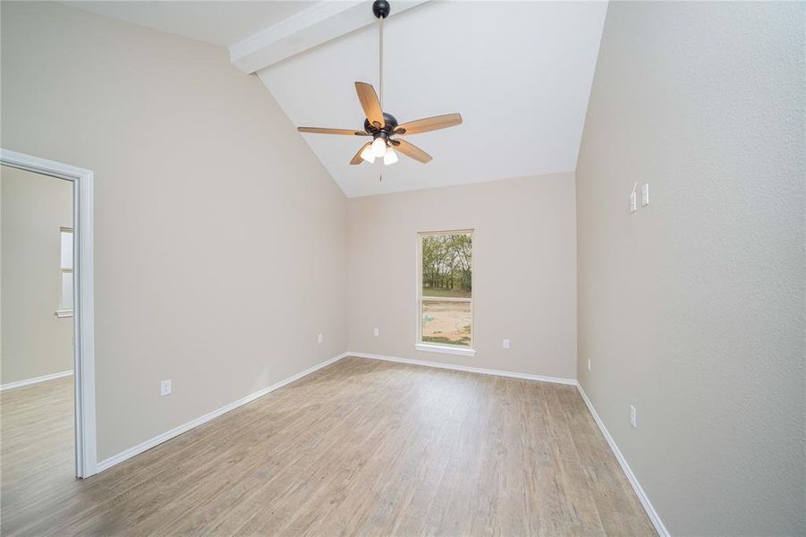 Spacious, unfurnished interior of a new home in , Mount Vernon (Image 15). Spacious, unfurnished interior of a new home in , Mount Vernon (Image 15).