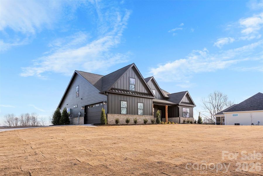 Front exterior of a new home in , Kings Mountain, NC, highlighting curb appeal (Image 1). Front exterior of a new home in , Kings Mountain, NC, highlighting curb appeal (Image 1).