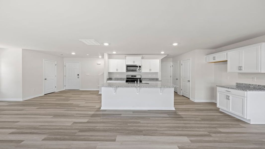 Image 30 of a home in Seneca Falls.