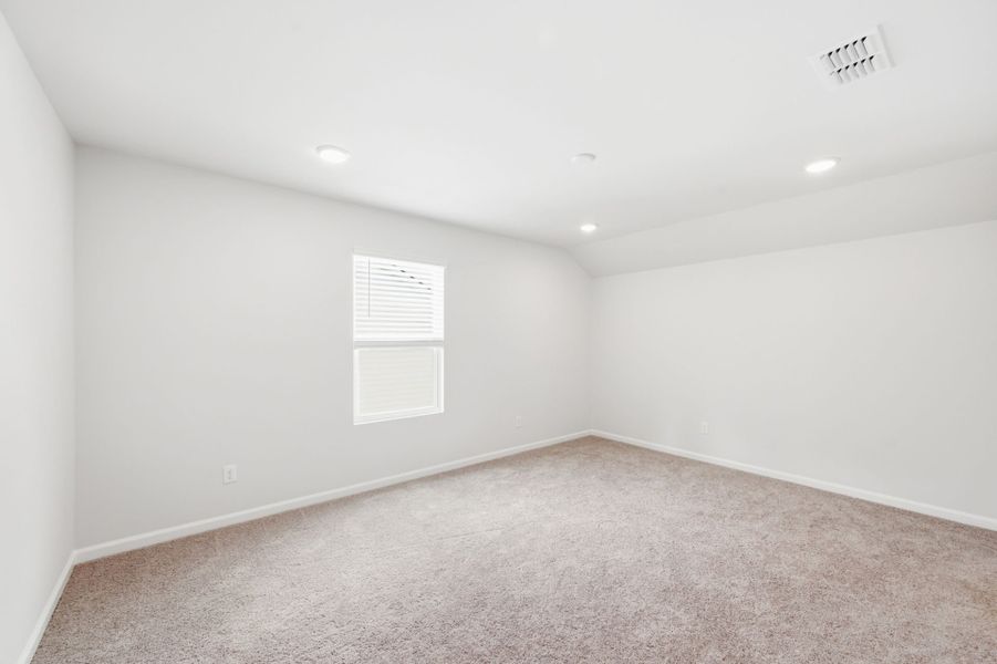 Spacious, unfurnished interior of a new home in Carriage Estates, Lexington (Image 31). Spacious, unfurnished interior of a new home in Carriage Estates, Lexington (Image 31).
