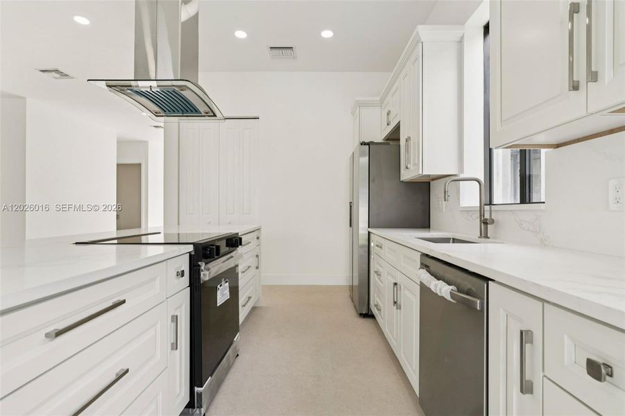 Photos shown are of a completed unit with the same layout and styling; the available unit is currently under construction and may vary. Photos shown are of a completed unit with the same layout and styling; the available unit is currently under construction and may vary.