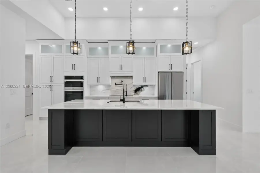 Furnished interior view inside a new home in , Cape Coral (Image 9). Furnished interior view inside a new home in , Cape Coral (Image 9).