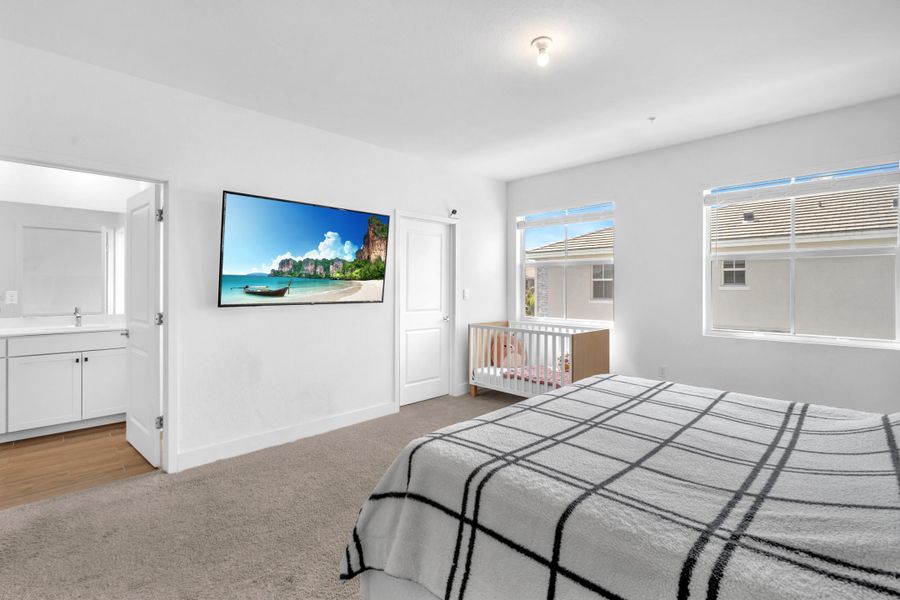 Master Bedroom Master Bedroom