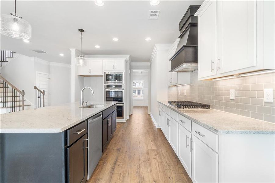 Furnished interior view inside a new home in Calgary Downs, Winder (Image 18).