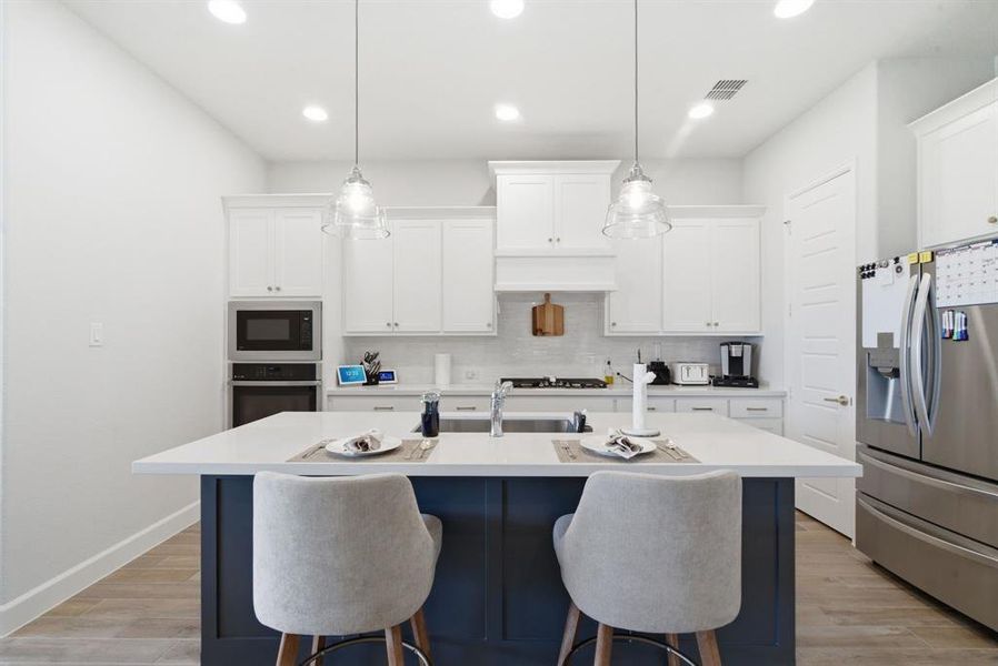 Furnished interior view inside a new home in Sweetgrass, Haslet (Image 33).