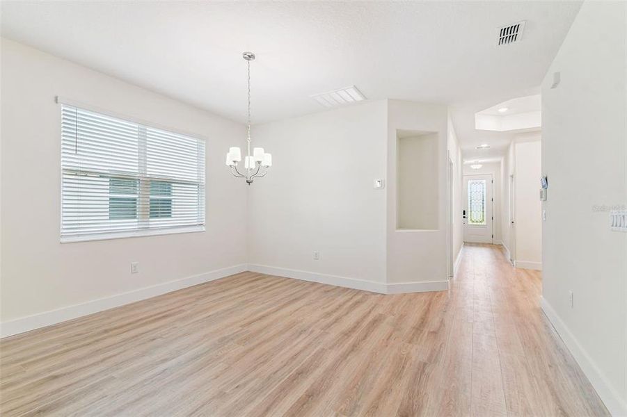 Spacious, unfurnished interior of a new home in Hidden Ridge, New Port Richey (Image 18).