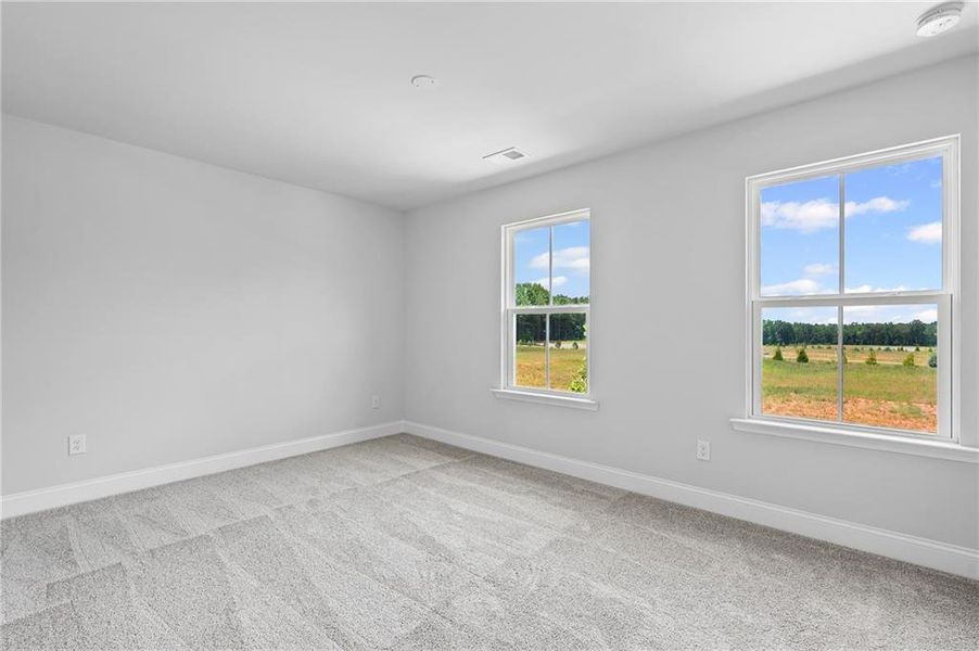 Spacious, unfurnished interior of a new home in Hawthorne Ridge, McDonough (Image 23).