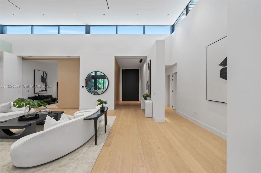 Furnished interior view inside a new home in , Golden Beach (Image 15).