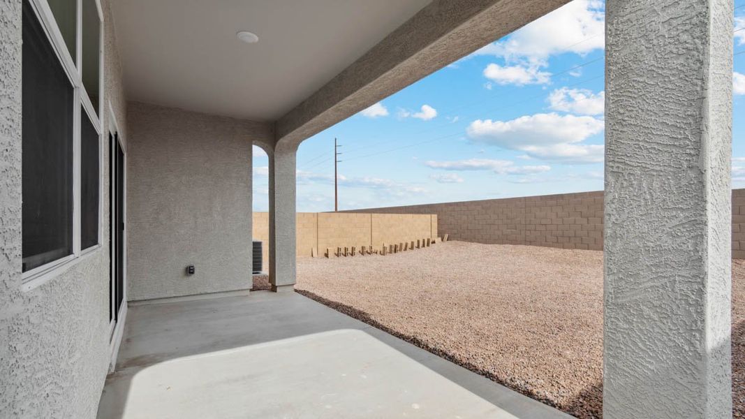 Exterior details and patio area of a home in Quail Ranch, San Tan Valley (Image 2).
