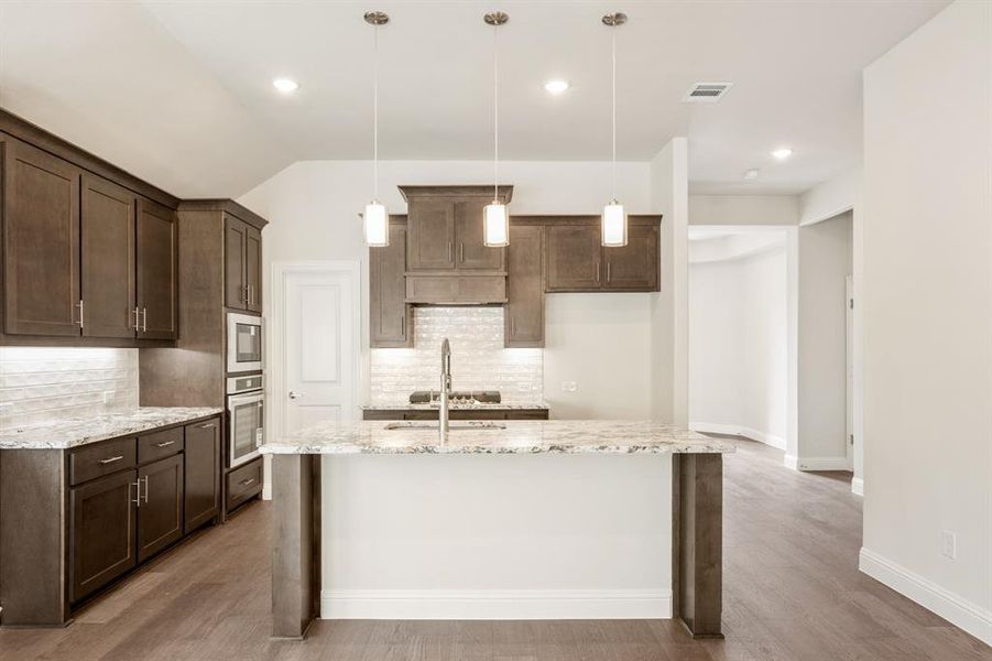 Furnished interior view inside a new home in Liberty, Melissa (Image 14).