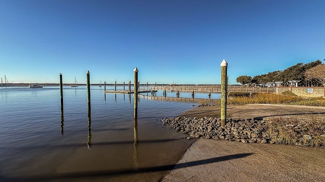 Natural landscape and outdoor views near Esplanade at St. Marys in St. Marys (Image 55).