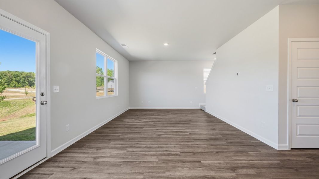 Spacious, unfurnished interior of a new home in Cedar Ridge - Locust Grove Station, Locust Grove (Image 15). Spacious, unfurnished interior of a new home in Cedar Ridge - Locust Grove Station, Locust Grove (Image 15).