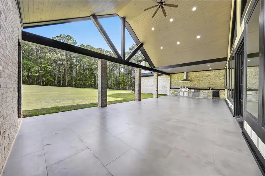 Exterior details and patio area of a home in , Monroe (Image 4).