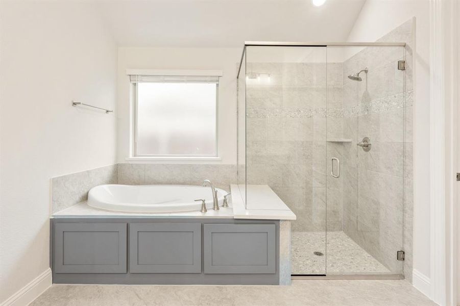 Furnished interior view inside a new home in Ridgepoint, Midlothian (Image 13).