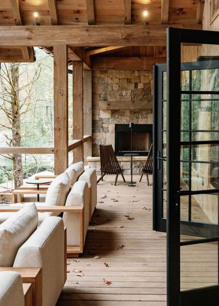 Community amenities in , Blue Ridge (Image 43).