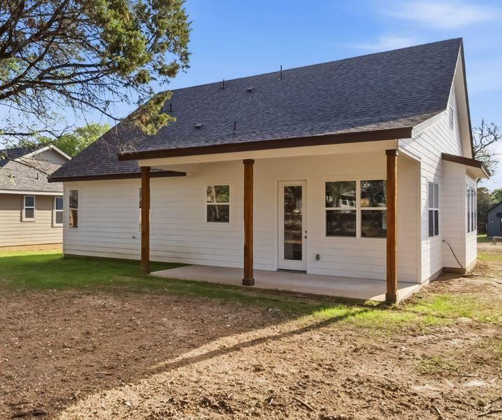 Exterior details and patio area of a home in , Wimberley (Image 3).