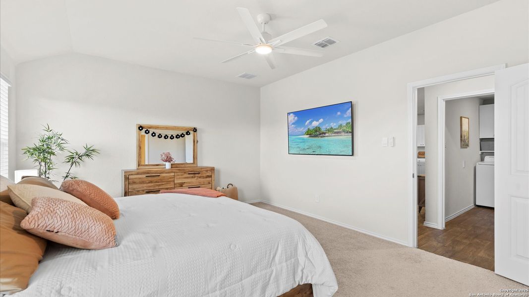 Furnished interior view inside a new home in Arroyo Ranch, Seguin (Image 17).
