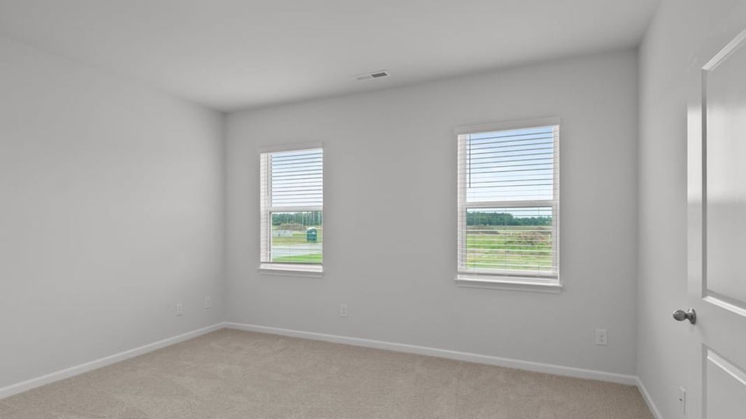 Spacious, unfurnished interior of a new home in Cambridge Park, Mebane (Image 12).