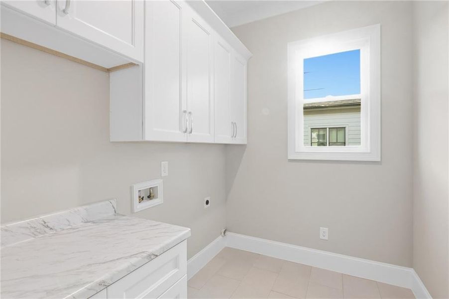 Spacious, unfurnished interior of a new home in , Powder Springs (Image 28).