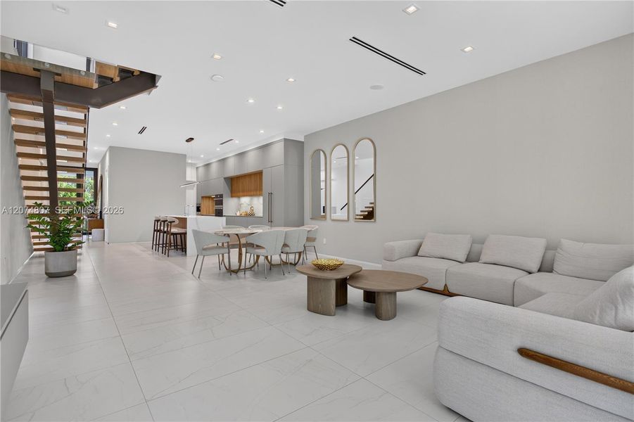 Furnished interior view inside a new home in , Fort Lauderdale (Image 6). Furnished interior view inside a new home in , Fort Lauderdale (Image 6).