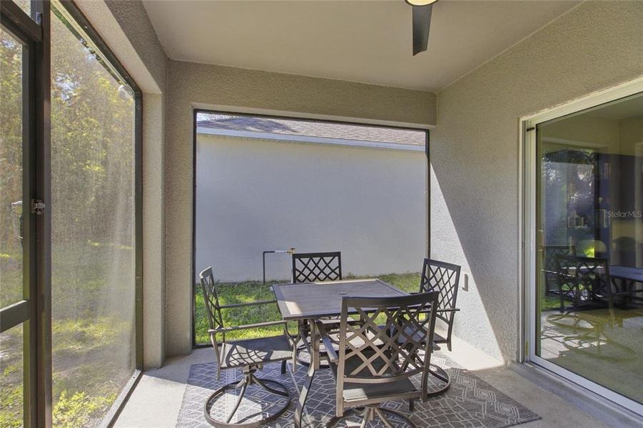 Exterior details and patio area of a home in Pelham Park, Deland (Image 20).