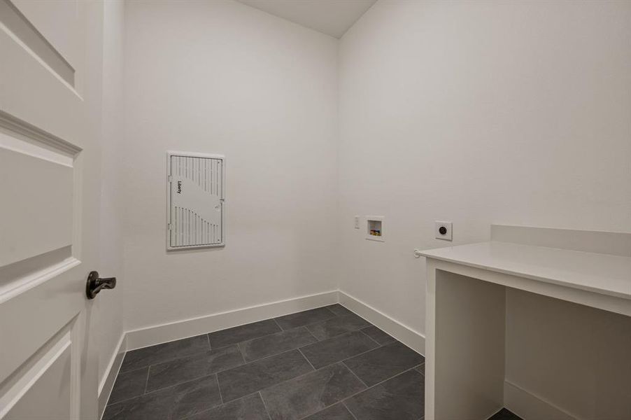 Spacious, unfurnished interior of a new home in LeTara, Haslet (Image 32).