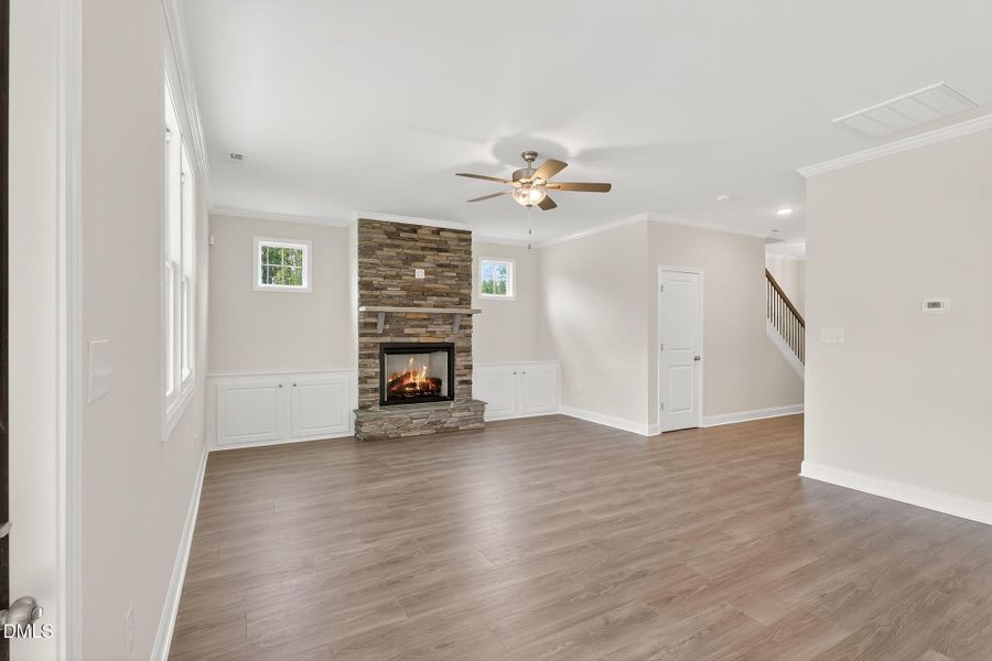 13-web-or-mls-017_P1539372 - Copy